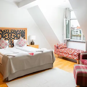 boutique-hotel-fahrhaus.find-berlin-hotels.com/